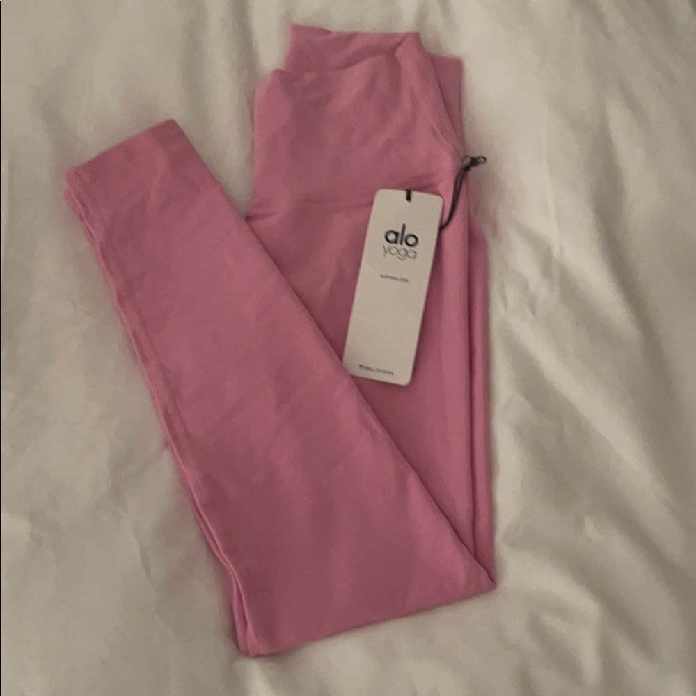 Pink 7/8 high wait Alo legging NWT